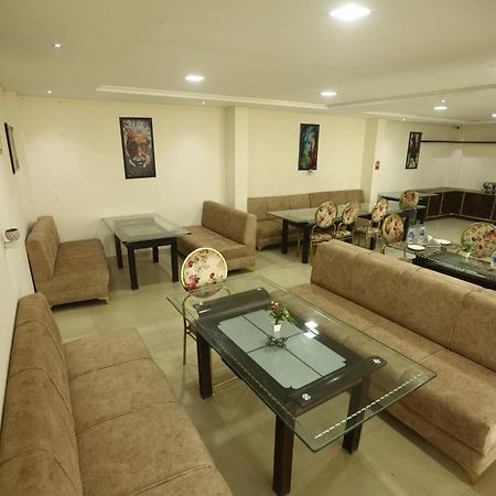 24 Hotel & Resort Agra  Eksteriør bilde