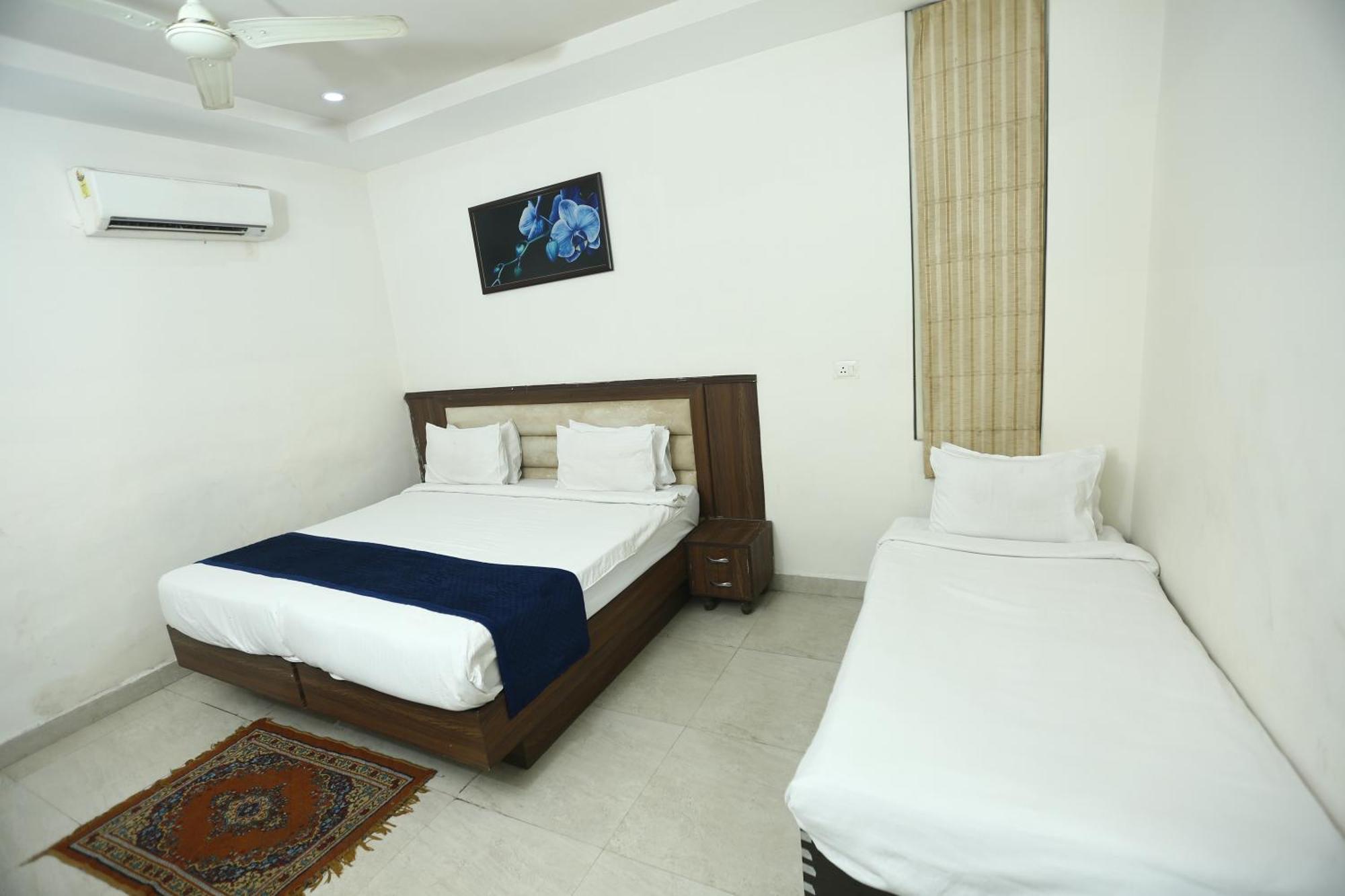 24 Hotel & Resort Agra  Eksteriør bilde
